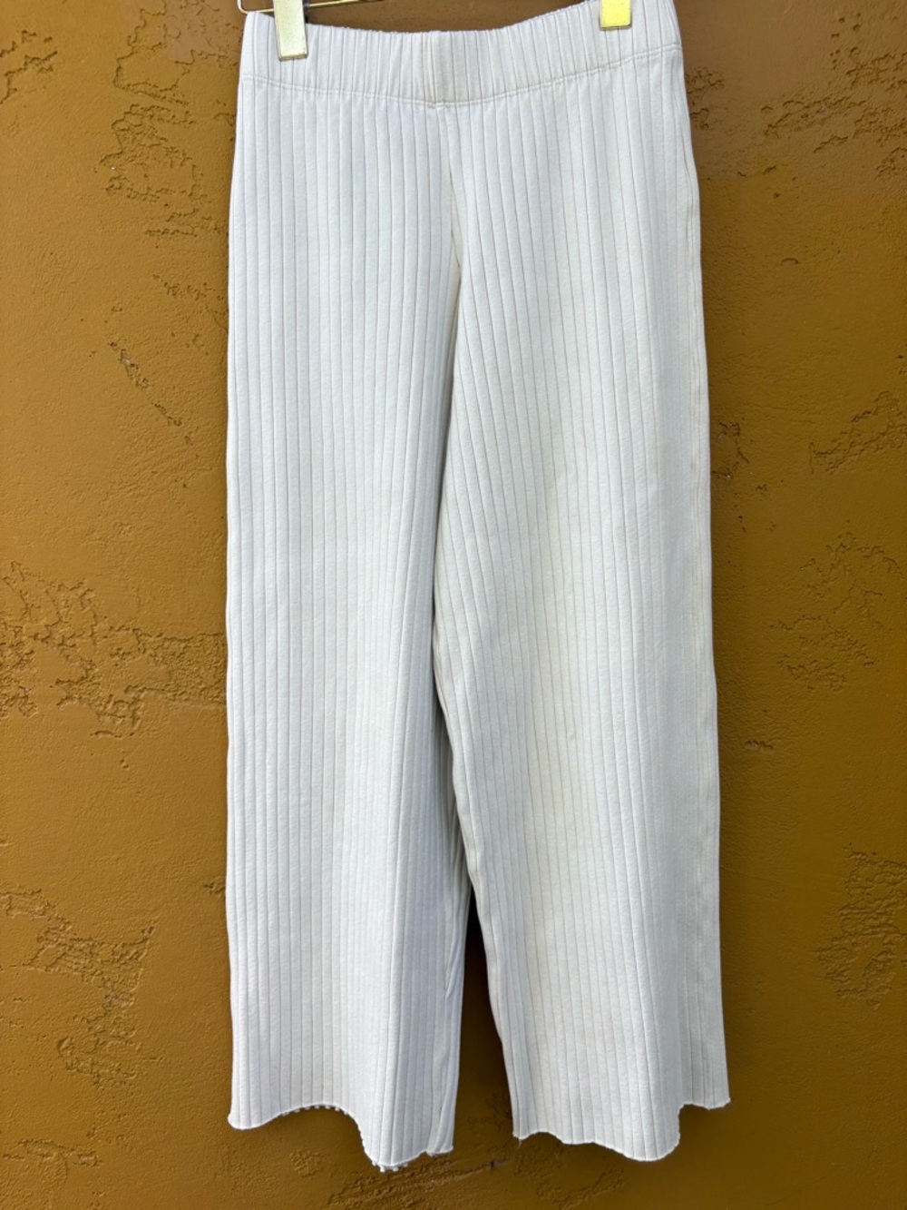 Vince Cream Wide-Leg Ribbed Pants